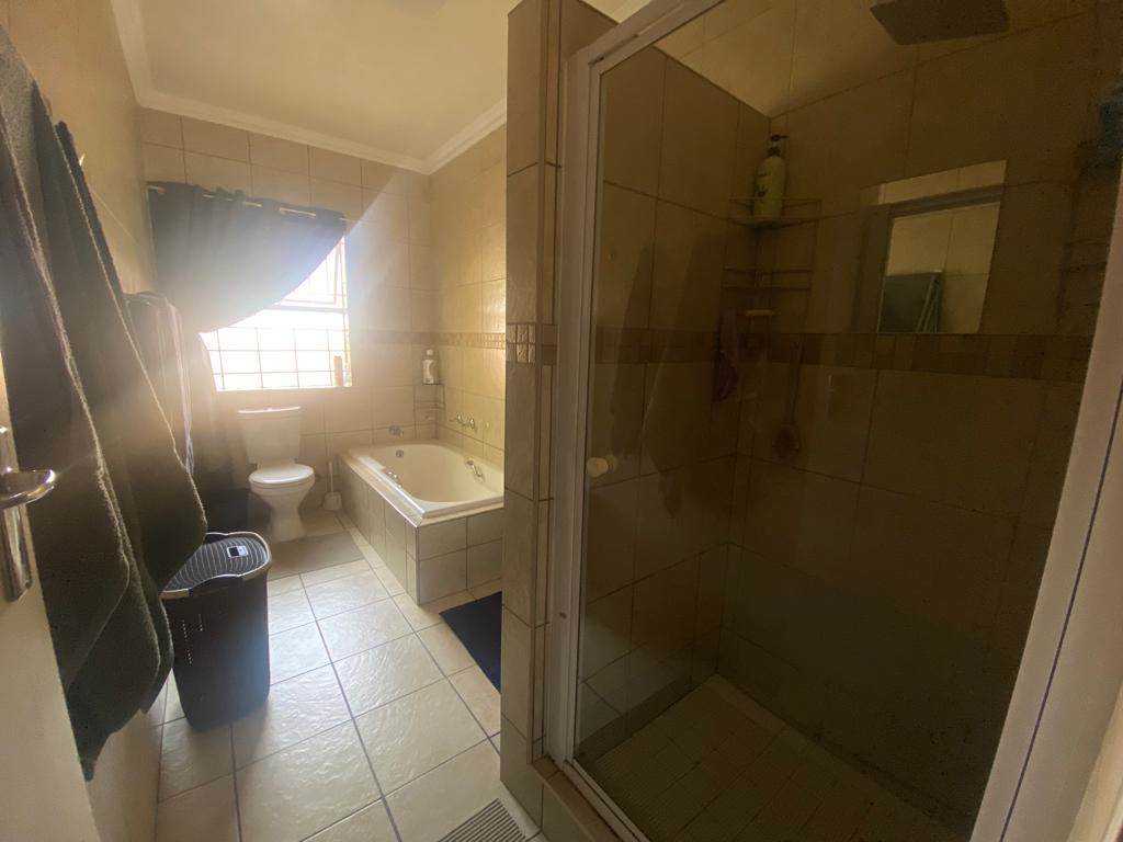 3 Bed Townhouse in Northmead photo number 14