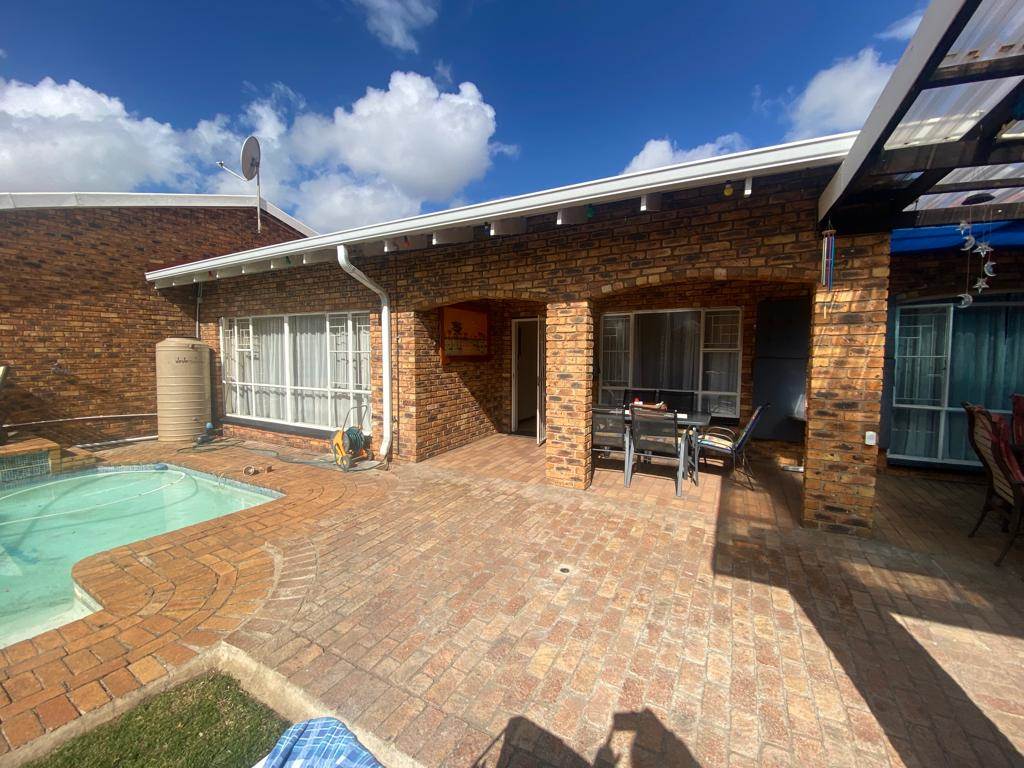 3 Bed Townhouse in Northmead photo number 3