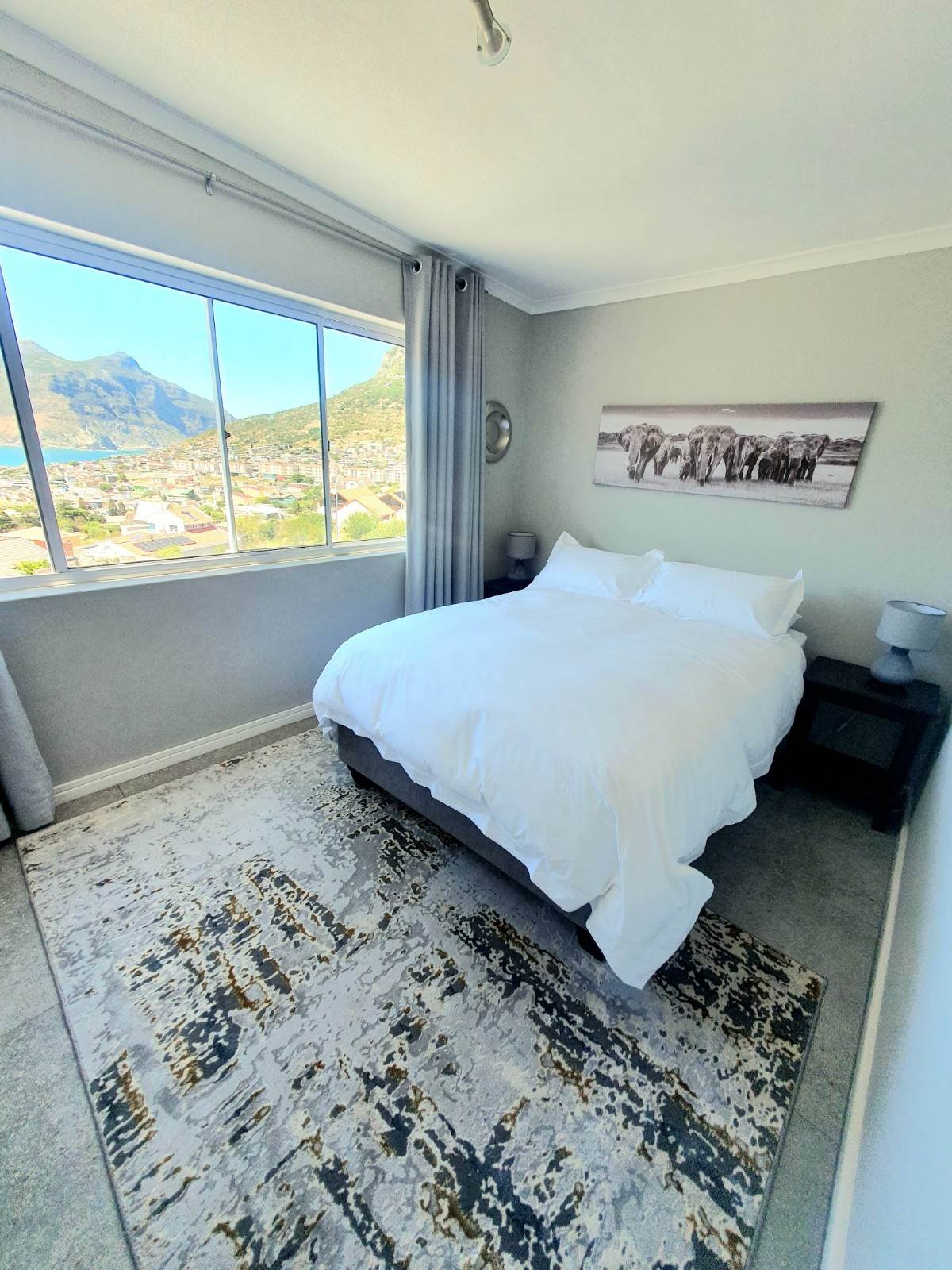 3 Bed House in Hout Bay and surrounds photo number 12