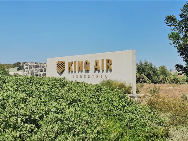 1.5 ha Land available in Airport Industria