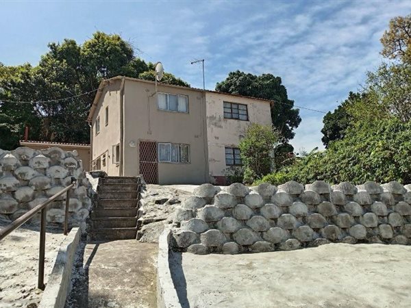 2 Bedroom House 2 Bedroom House