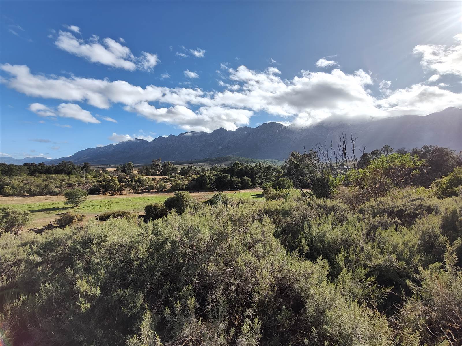 1100 m² Land available in Tulbagh photo number 2