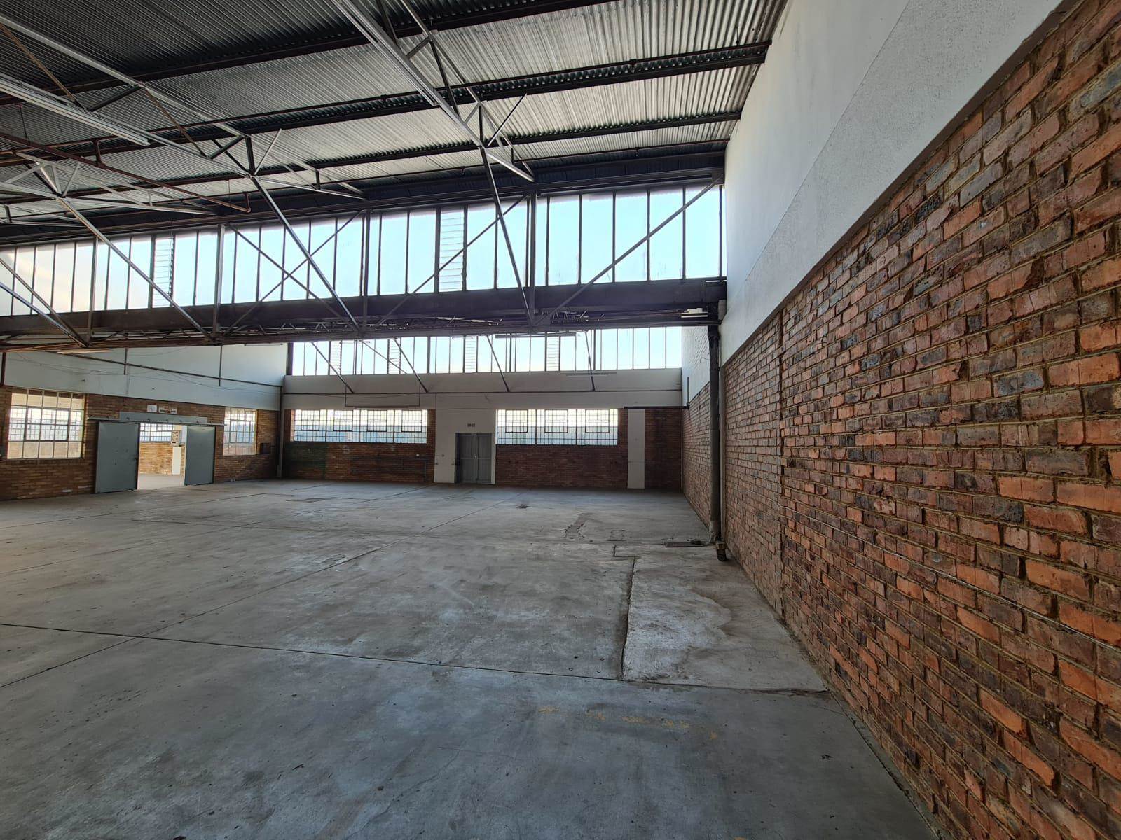 926  m² Industrial space in Benrose photo number 5