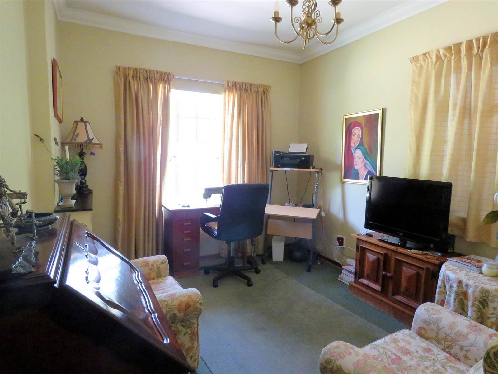 3 Bed House in Harrismith photo number 15