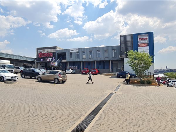 268  m² Retail Space