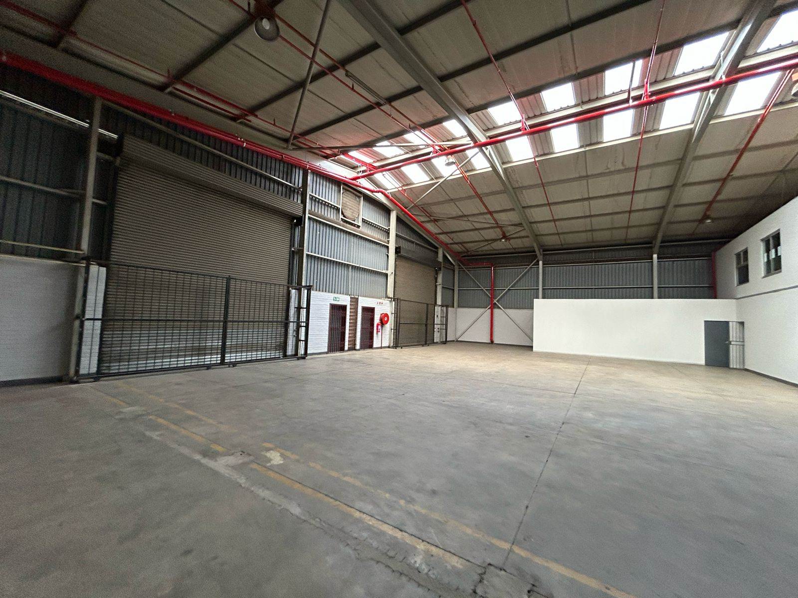 1084  m² Industrial space in Isando photo number 12
