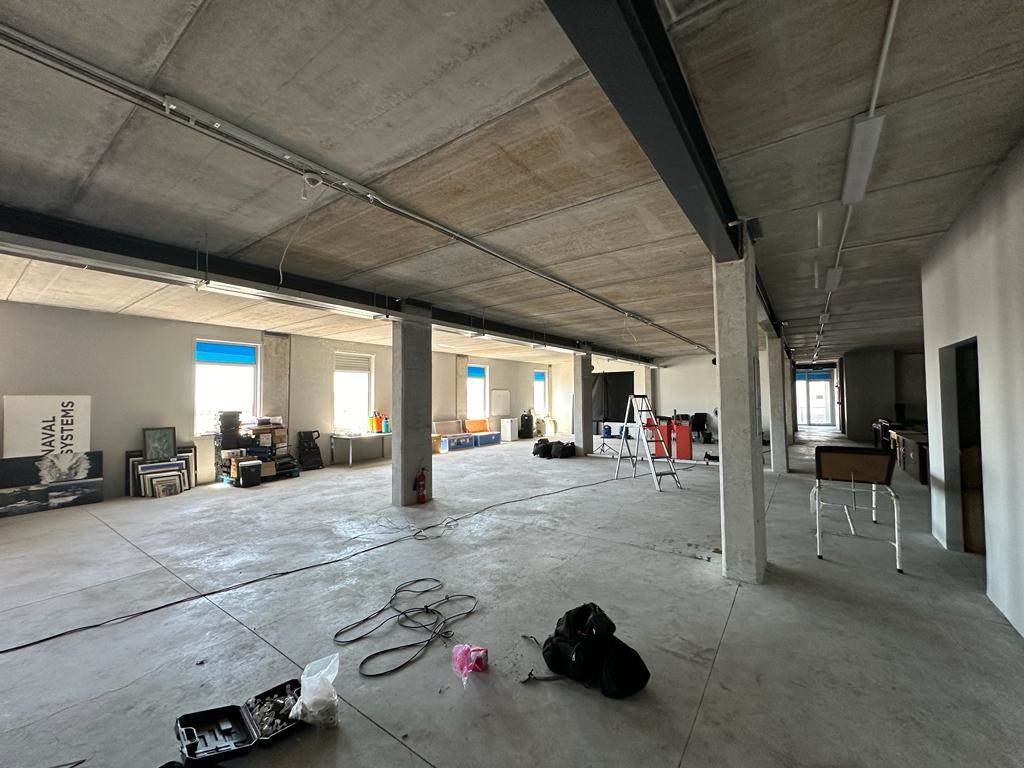 688  m² Commercial space in Paarden Eiland photo number 17