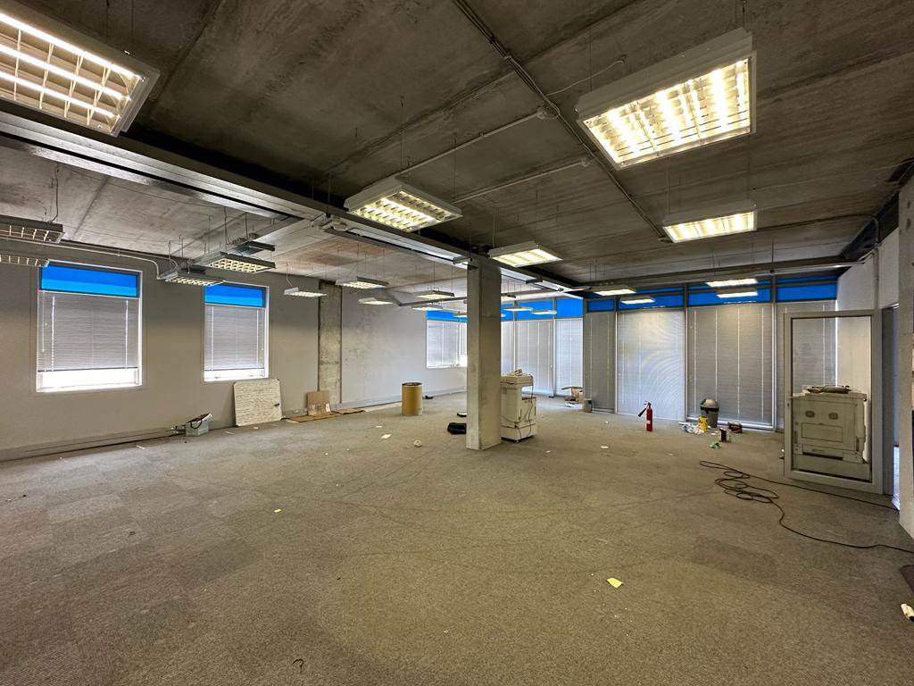 688  m² Commercial space in Paarden Eiland photo number 8