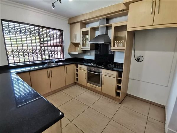 3 Bedroom Apartment 3 Bedroom Apartment