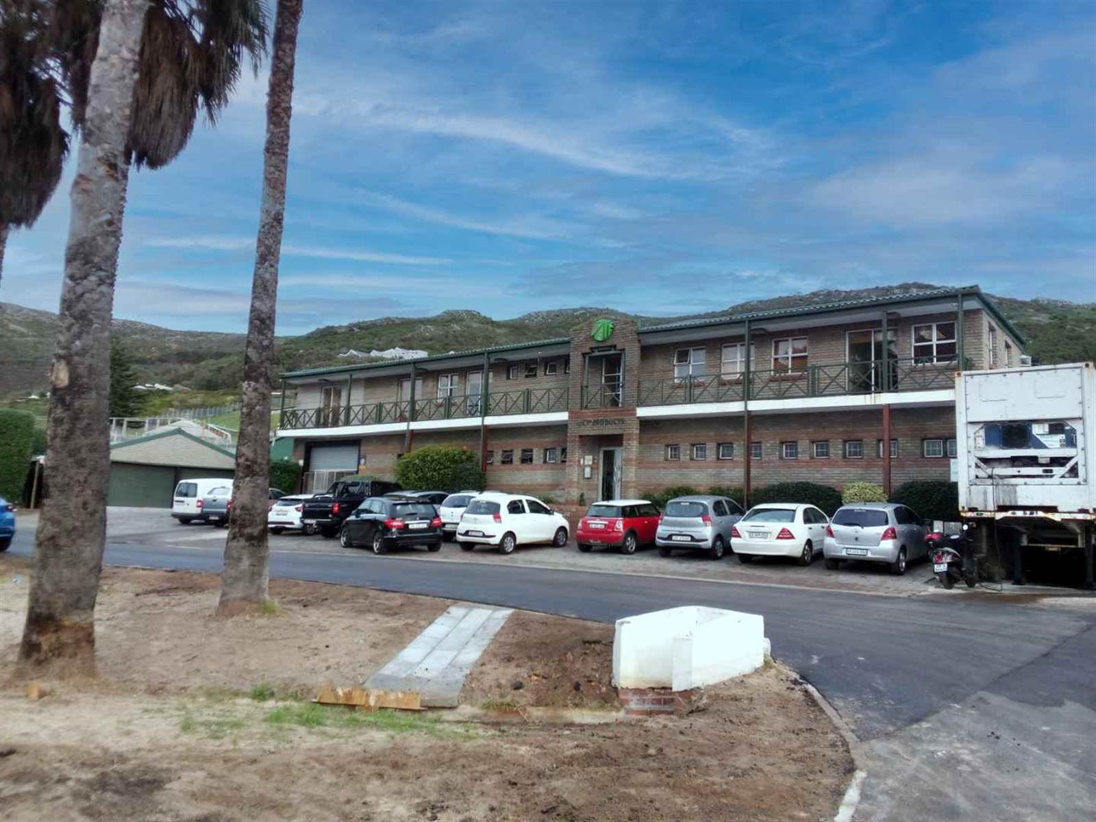 1800  m² Industrial space in Simons Town photo number 2
