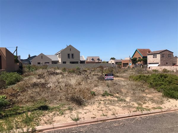 587 m² Land available in Saldanha