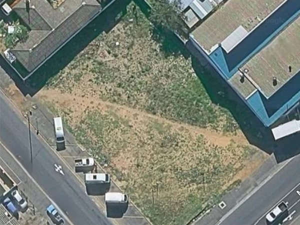 1 488 m² Land