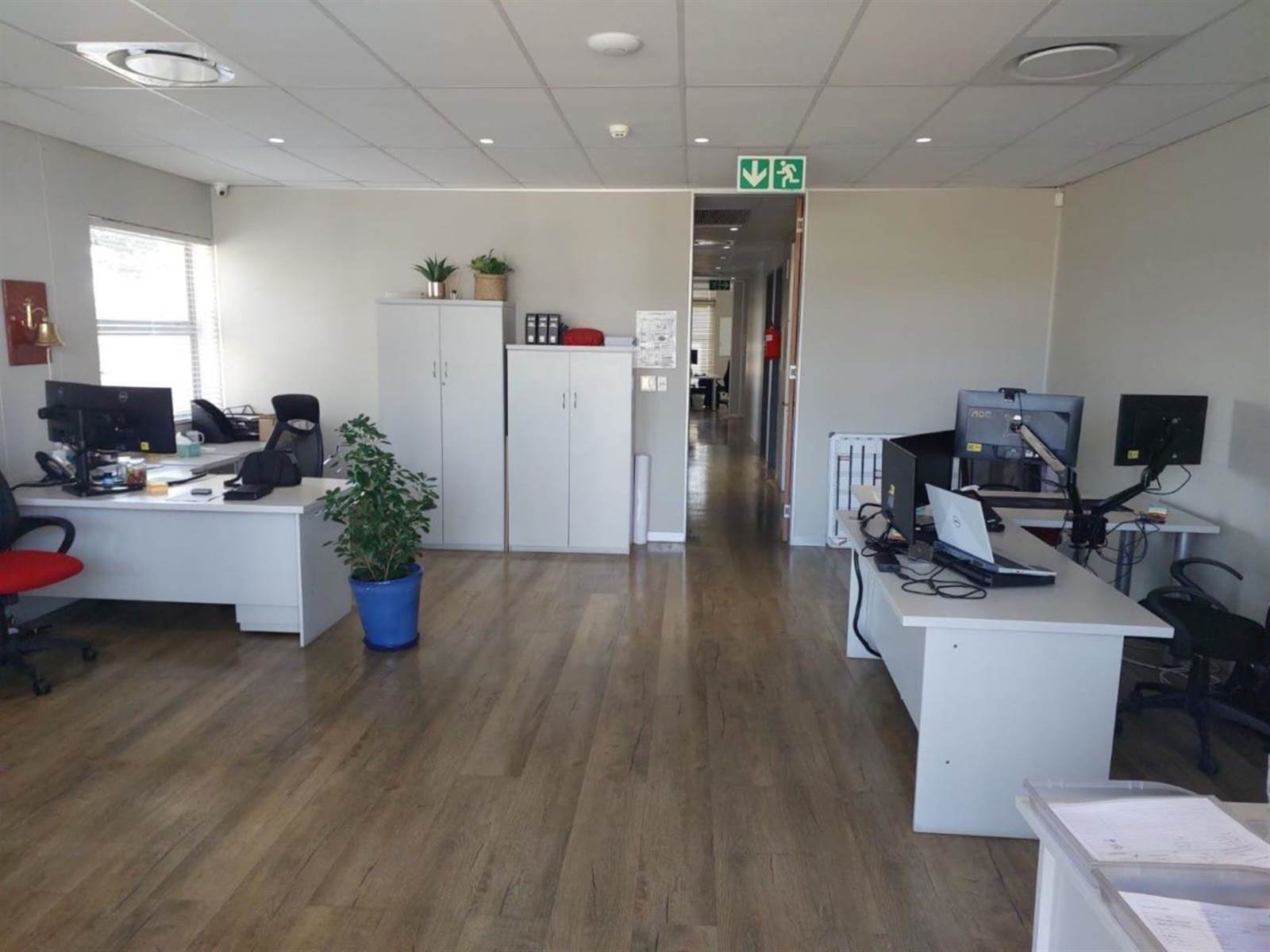 415  m² Commercial space in Fourways photo number 18
