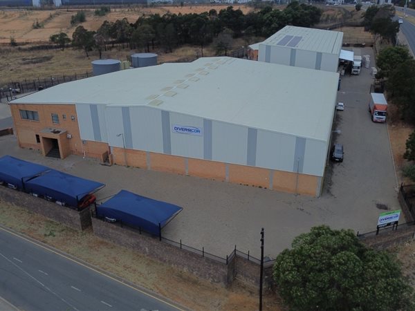 2 650  m² Industrial space