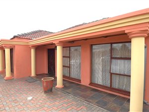 3 Bed House in Wright Park