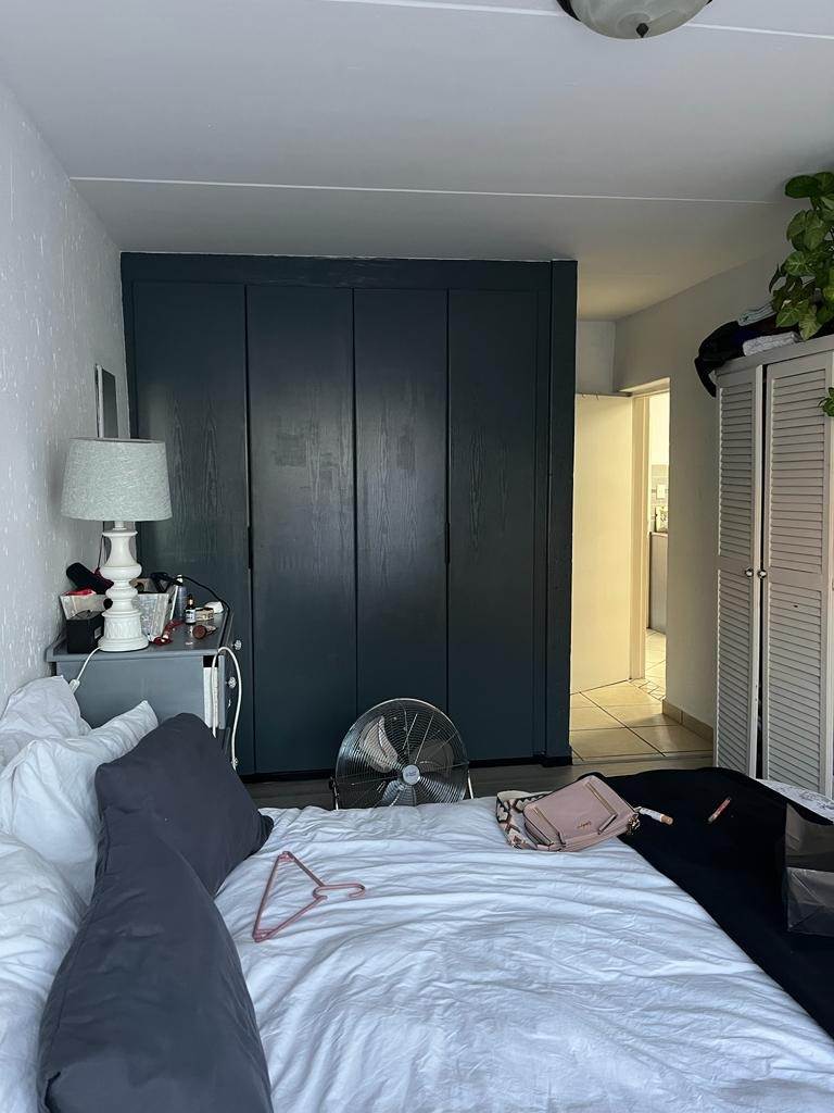 1 Bed Apartment in Paulshof photo number 12