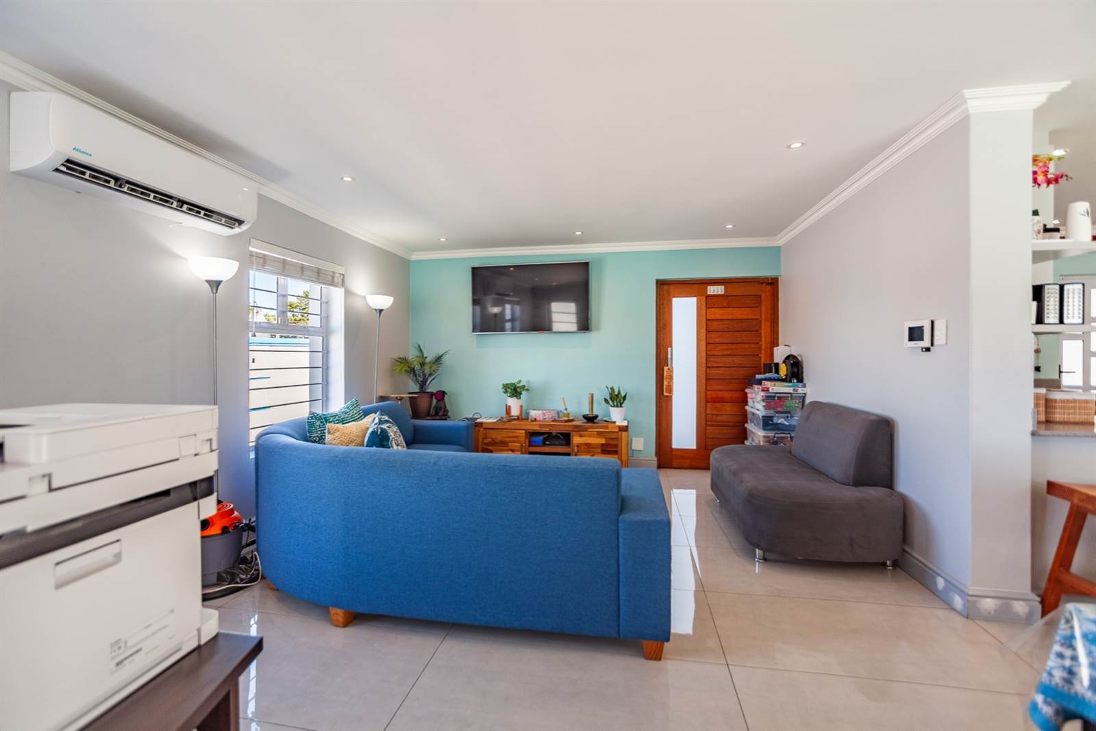 4 Bed House in Rondebosch East photo number 11