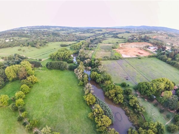 34 ha Land available in Rietfontein