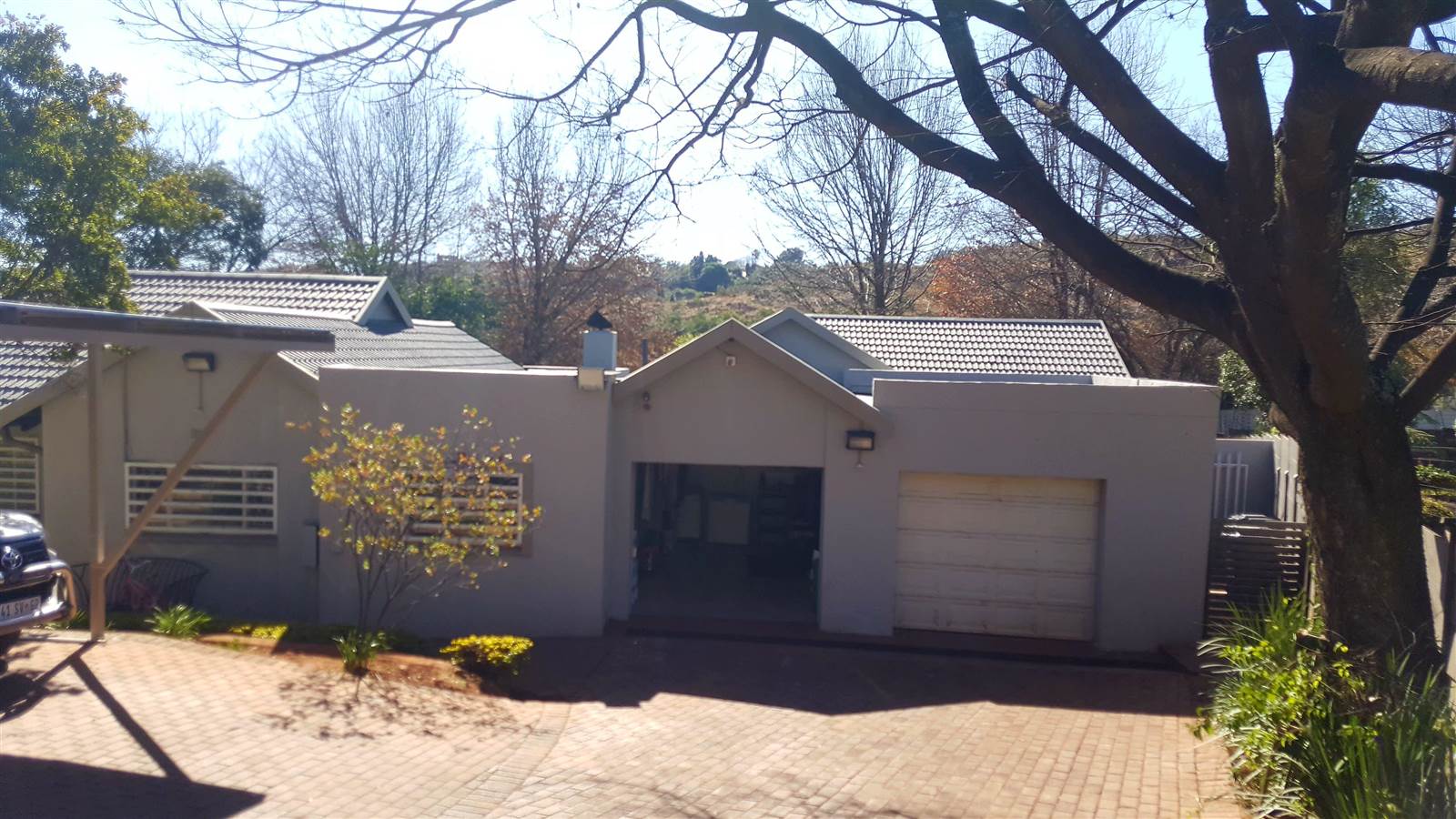 6 Bed House in Kloofendal photo number 3