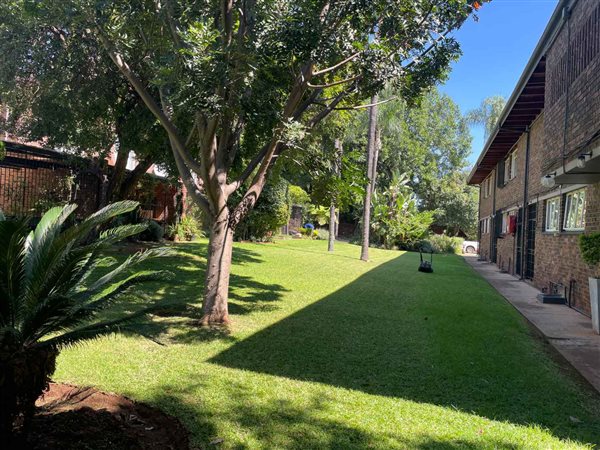 2 Bedroom Townhouse 2 Bedroom Townhouse