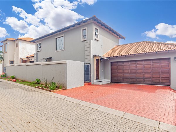 3 Bedroom House 3 Bedroom House