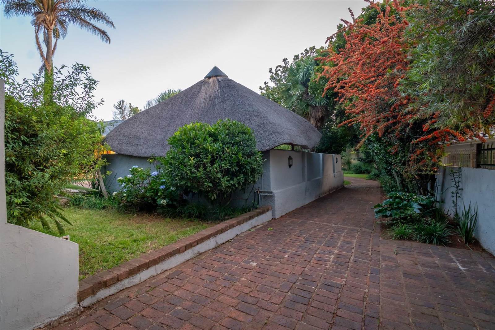 3 Bed House in Constantia Kloof photo number 26