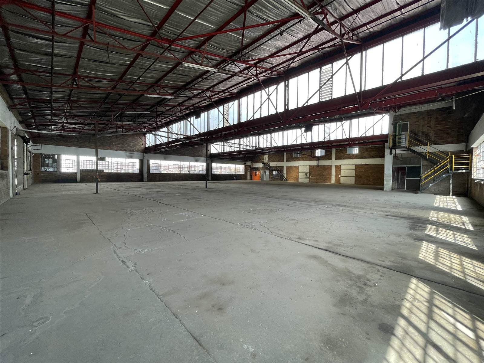 1554  m² Industrial space in Benrose photo number 9