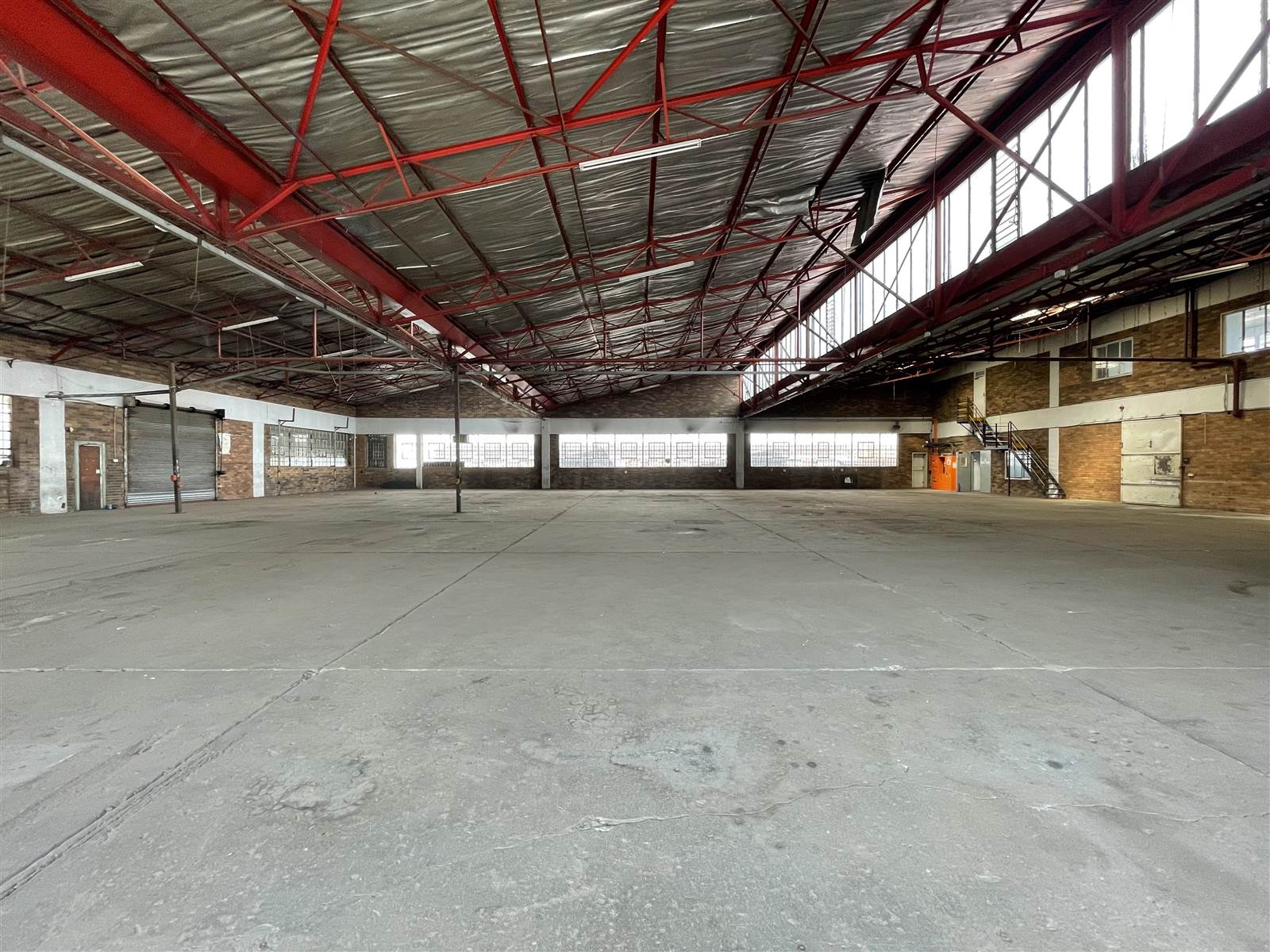 1554  m² Industrial space in Benrose photo number 8
