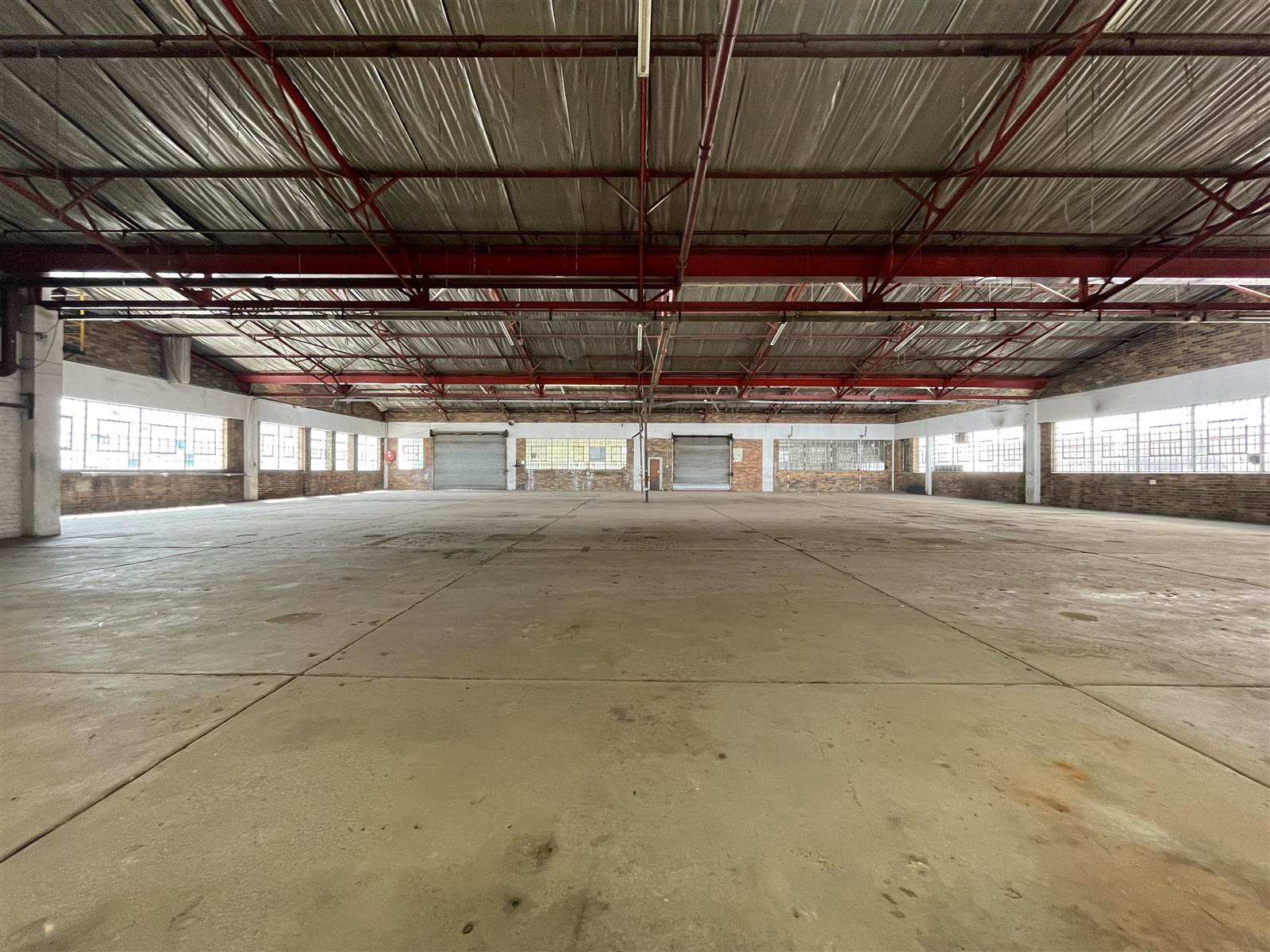 1554  m² Industrial space in Benrose photo number 5