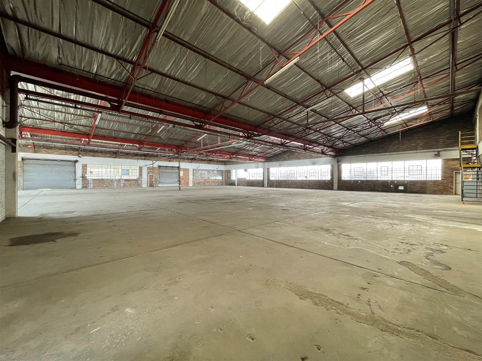 1554  m² Industrial space in Benrose photo number 7