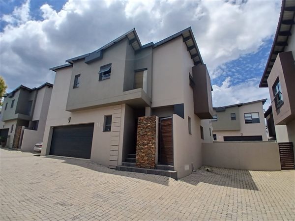 3 Bed Townhouse