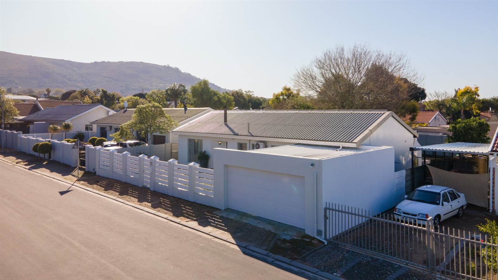 3 Bed House in Northern Paarl photo number 1