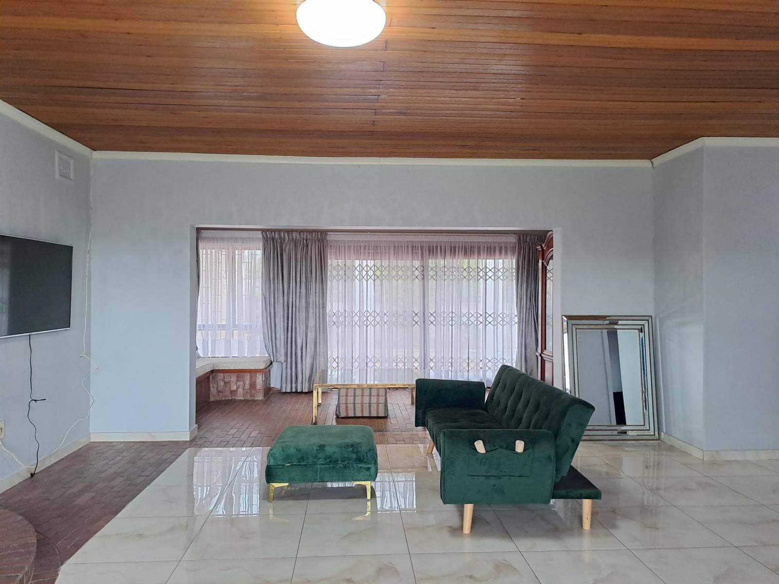 3 Bed Apartment in Westville photo number 1