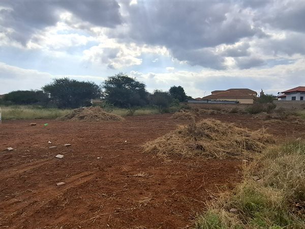 500 m² Land 500 m² Land