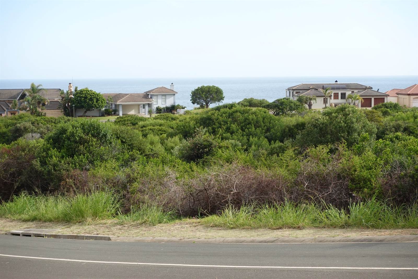1008 m² Land available in Outeniqua Strand photo number 7