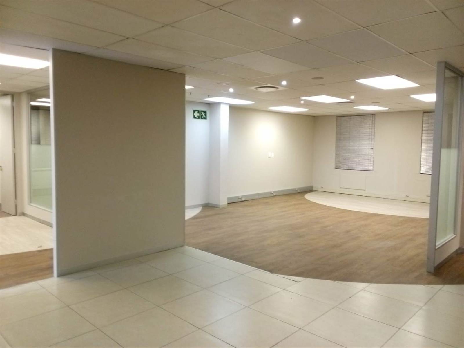 257  m² Office Space in Tokai photo number 3