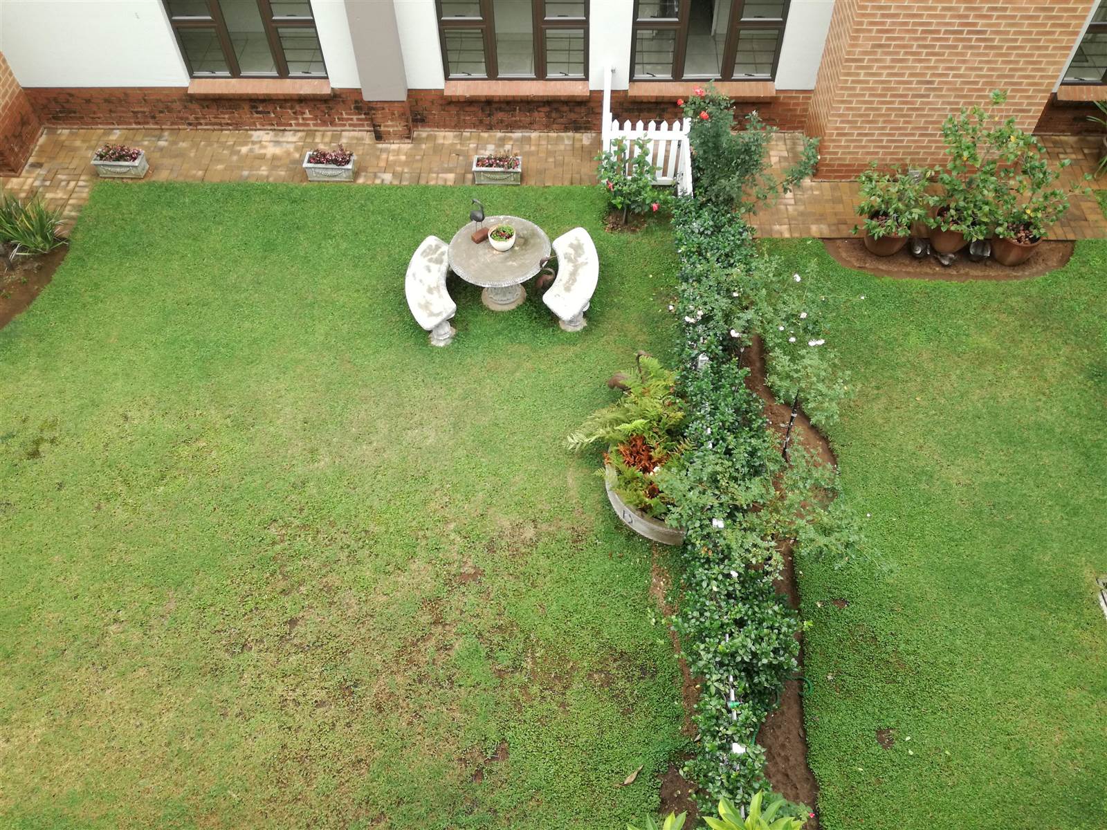 2 Bed Apartment in Douglasdale photo number 27