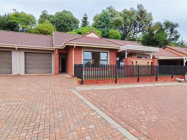 2 Bed Townhouse in Olivedale