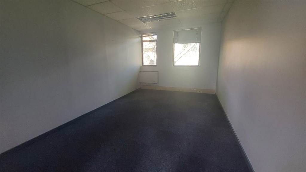 189  m² Commercial space in Lyttelton Manor photo number 5