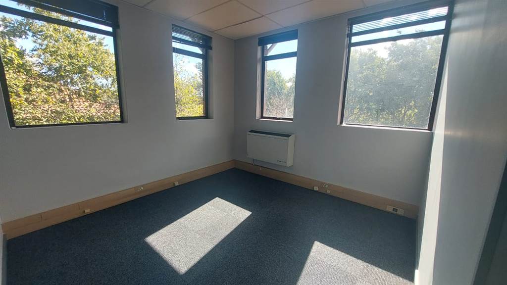 189  m² Commercial space in Lyttelton Manor photo number 8