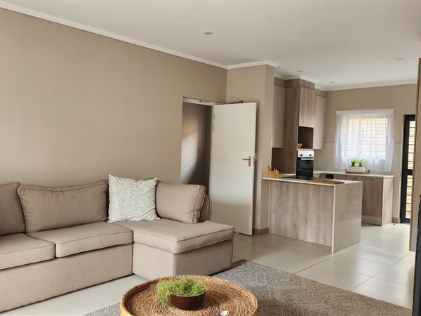 3 Bedroom Simplex 3 Bedroom Simplex