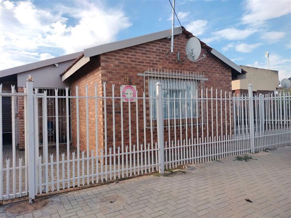 3 Bed House in Heidedal