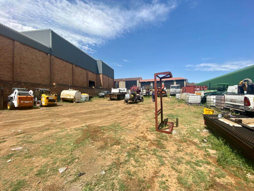 2000  m² Industrial space in Klipfontein photo number 3