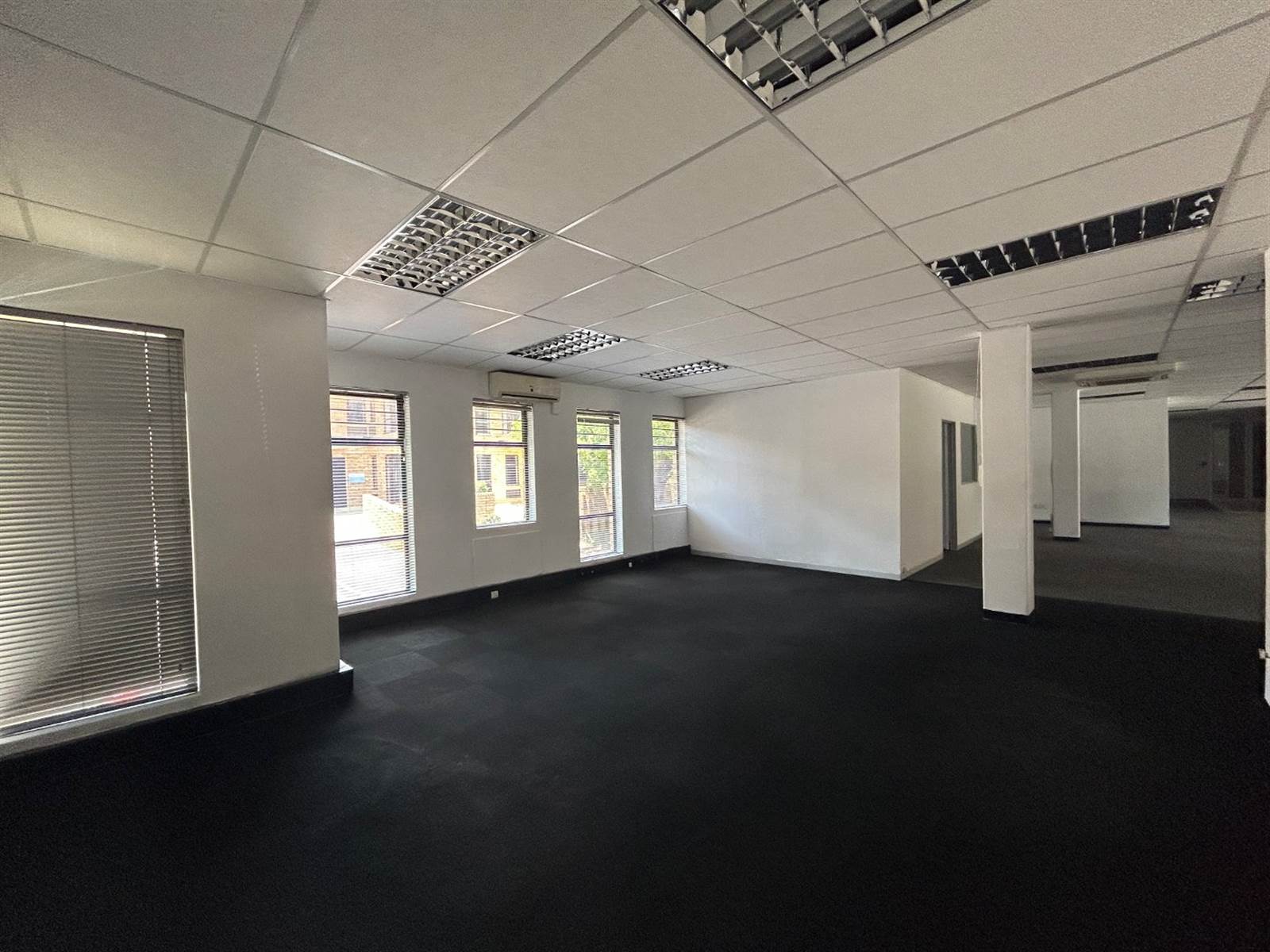 336  m² Office Space in Eastgate photo number 14