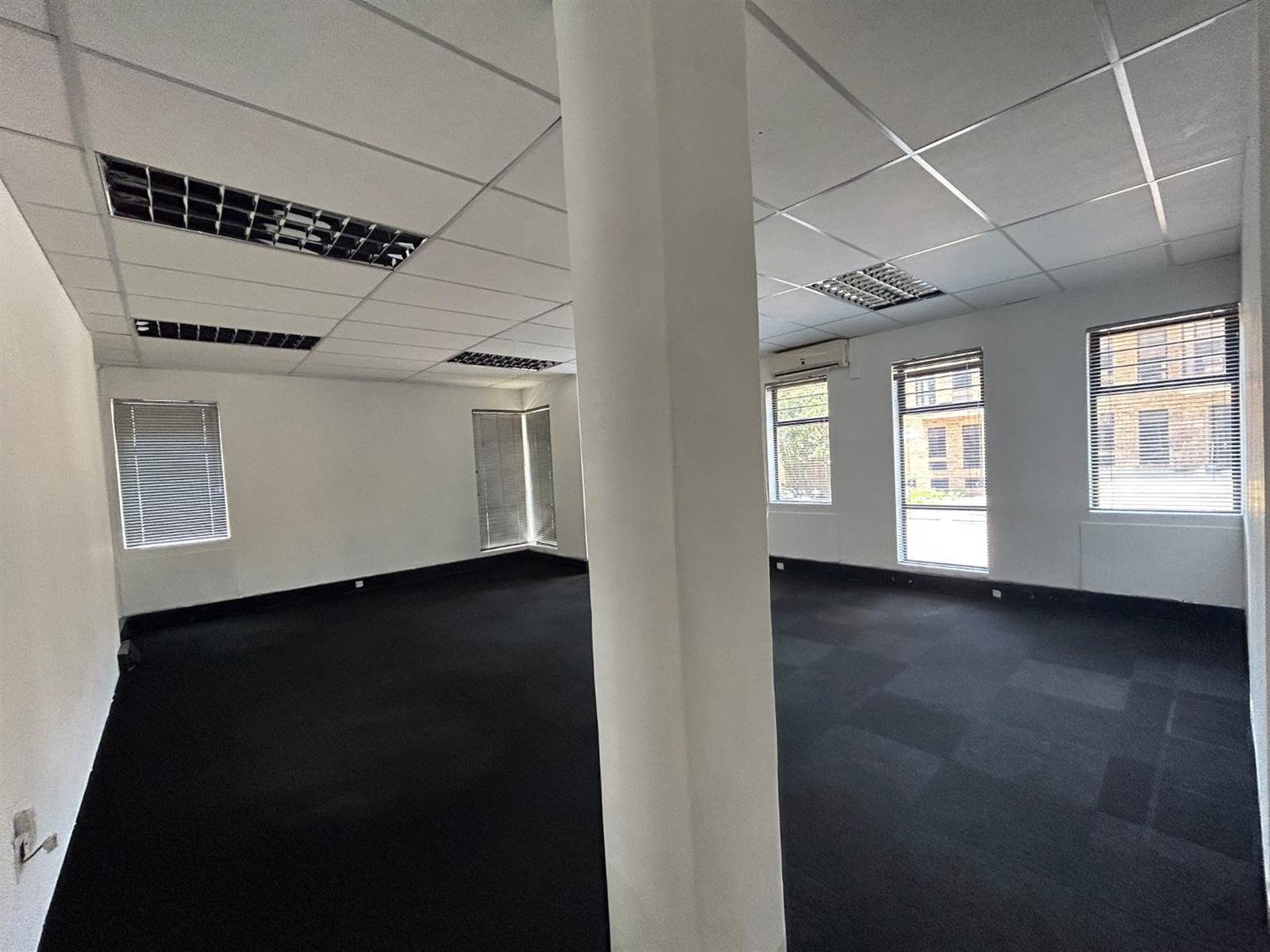 336  m² Office Space in Eastgate photo number 13