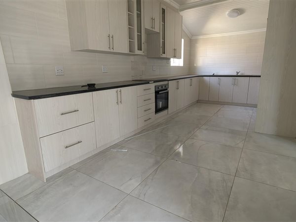 1 Bedroom House 1 Bedroom House