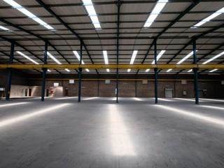 1950  m² Industrial space in Monavoni photo number 4