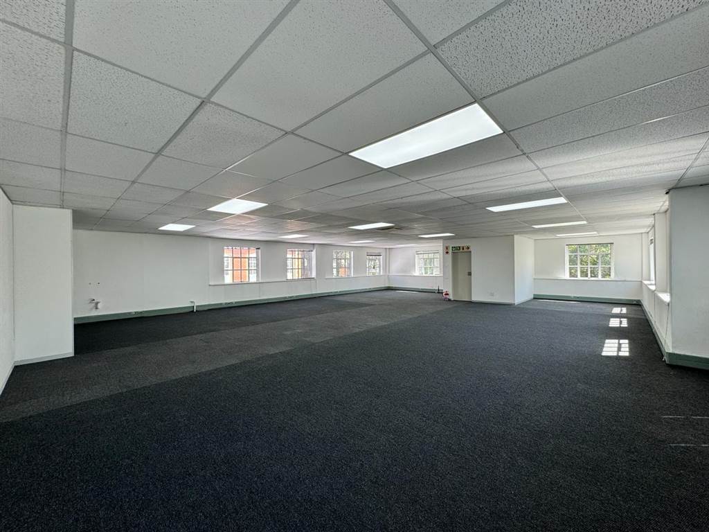 199  m² Commercial space in Bryanston photo number 10