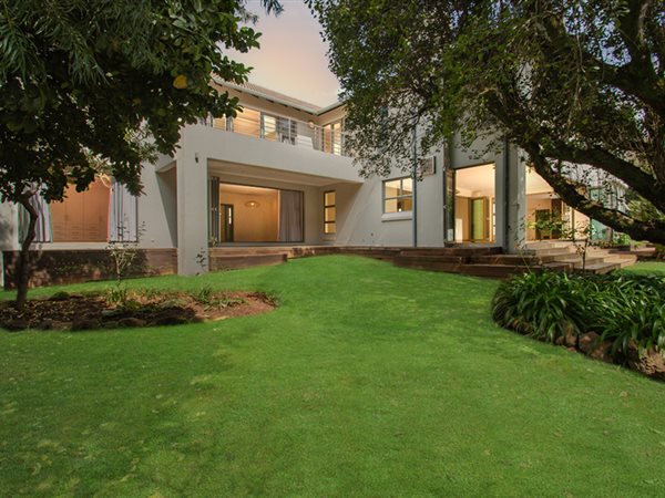 5 Bedroom House 5 Bedroom House
