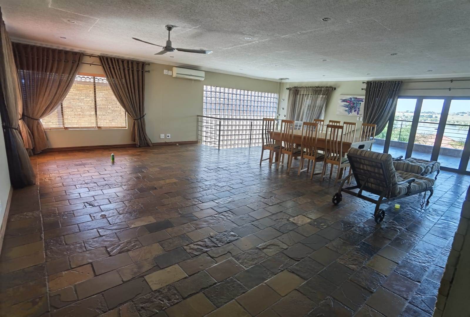 5 Bed House in Kungwini Country Estate photo number 6